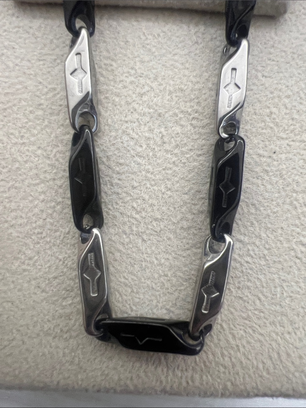 Black and Silver Link Necklace